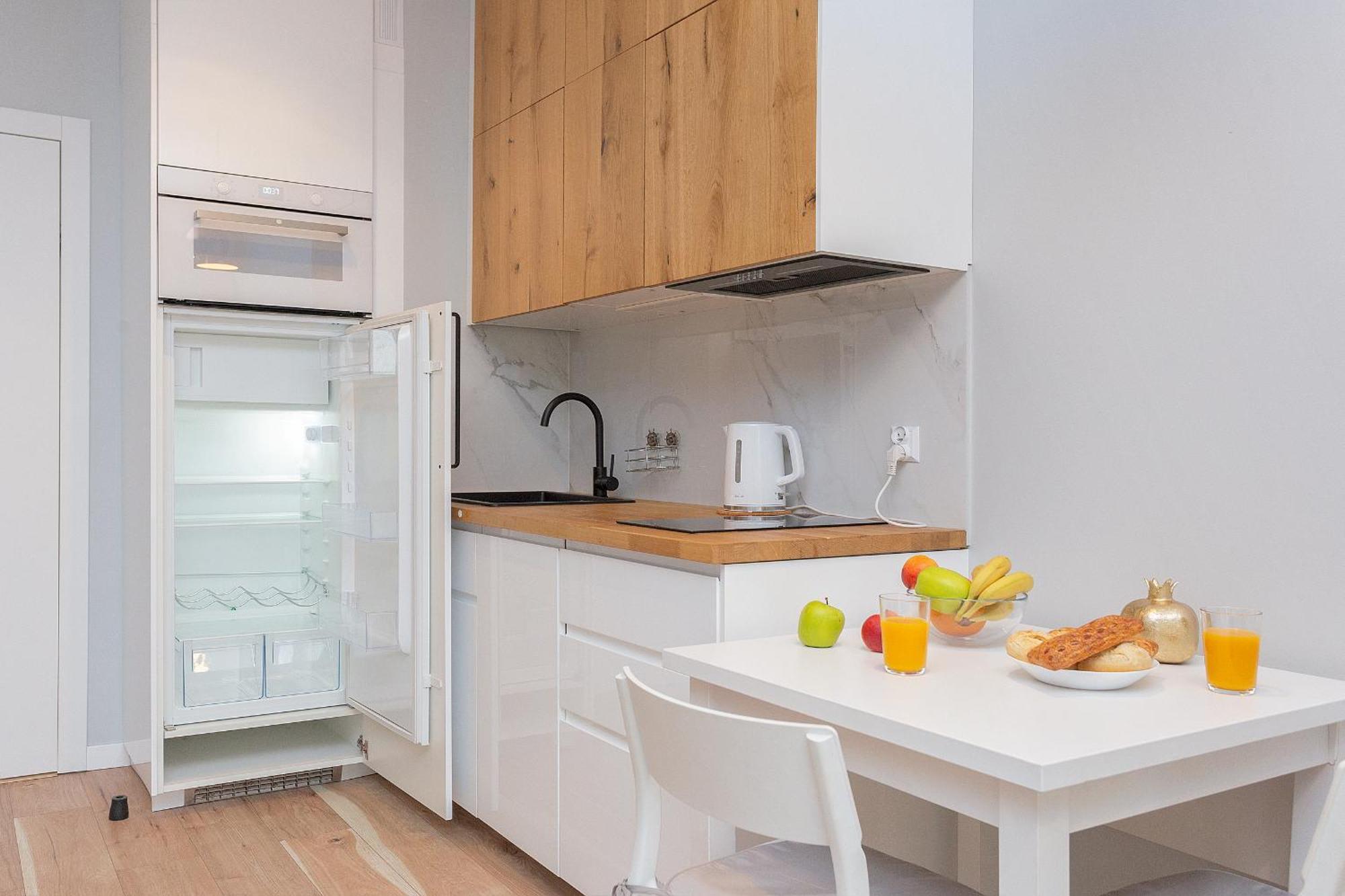 Avra Iii Stare Apartment *